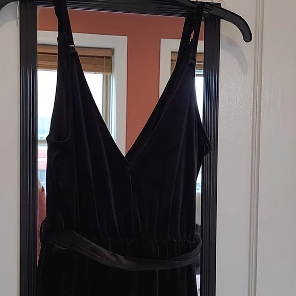 H&M Black Velvet Jumpsuit | Size 10 - Picture 7 of 9
